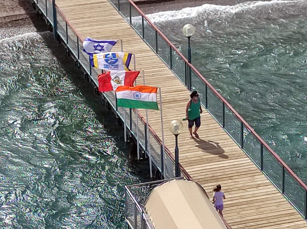 צילמתי את לילך מלמעלה