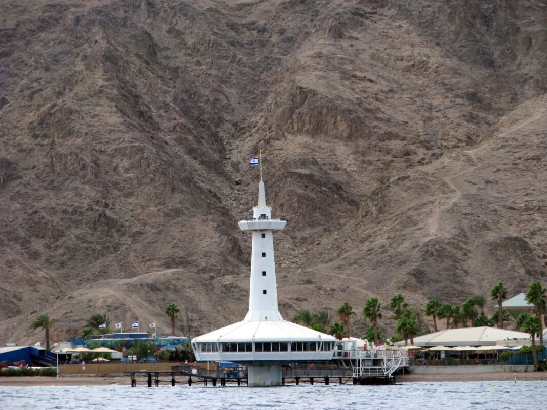 המצפה הפטריוטי, מבט מהים