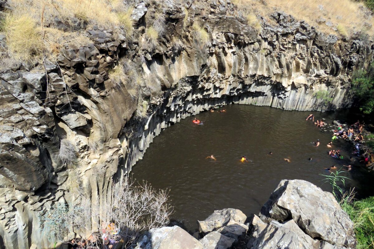 הבריכה מלמעלה