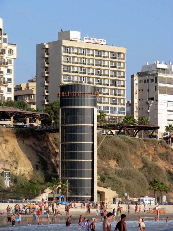 המעלית המהוללת