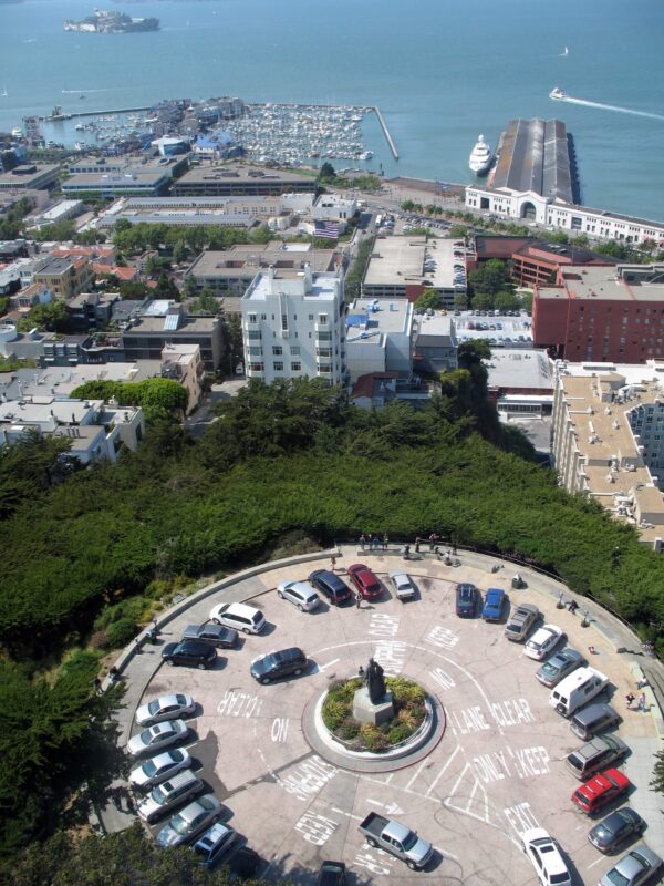 הככר מלמעלה