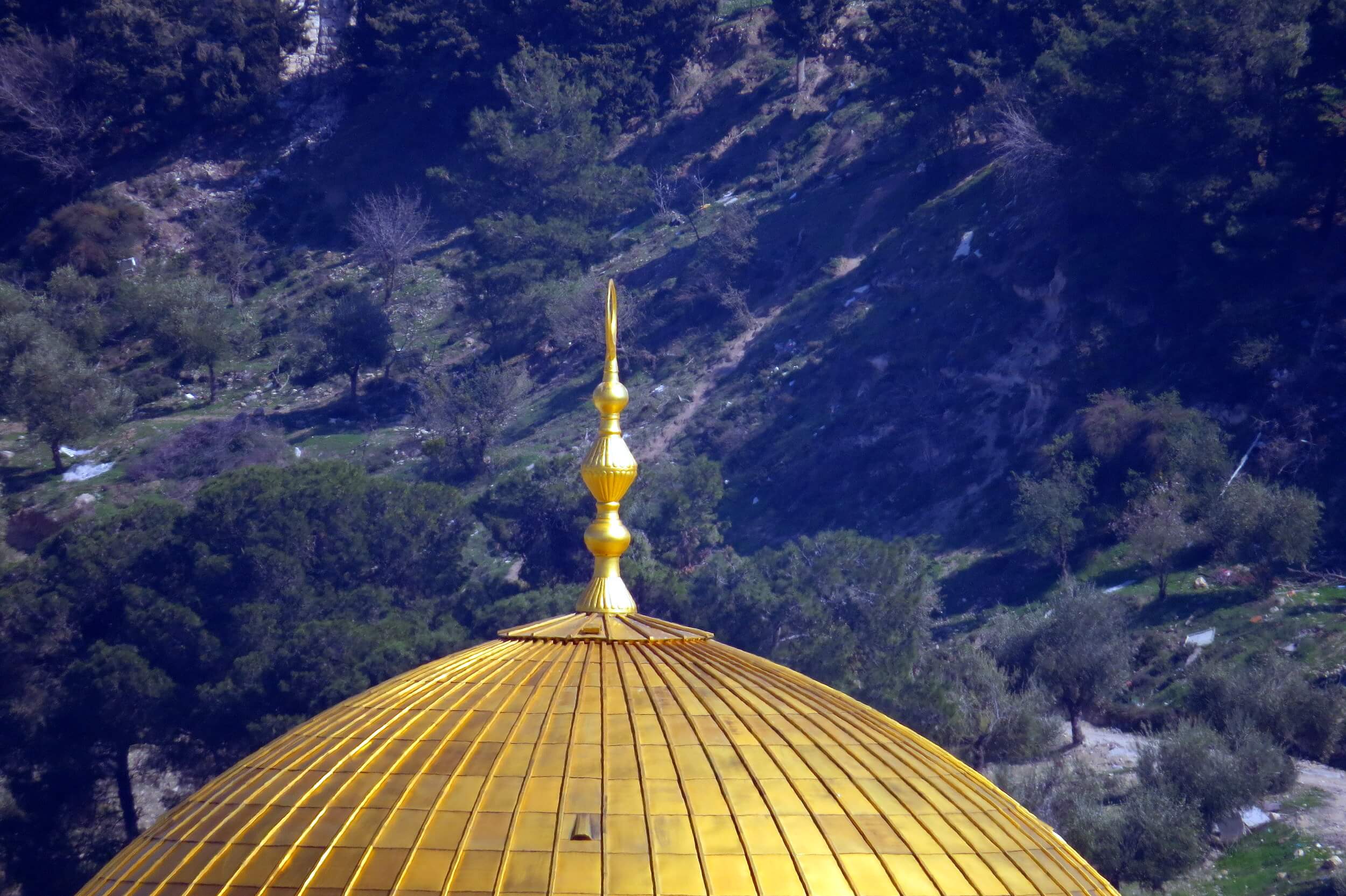 The tip and the dome