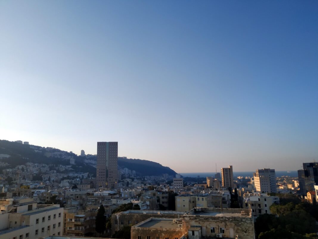 City, mountain and sea