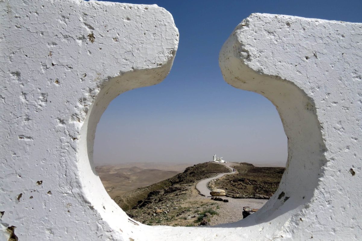 הצצה לתומרקין