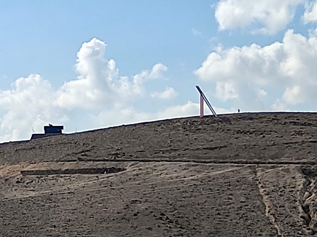 מבט רחוק מהמצפור, עם זום