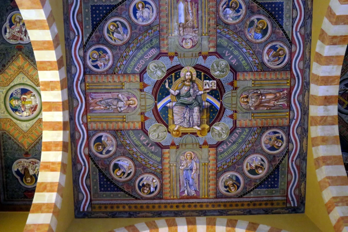 ישו, תריסר השליחים ועוד ארבעה חבר'ה